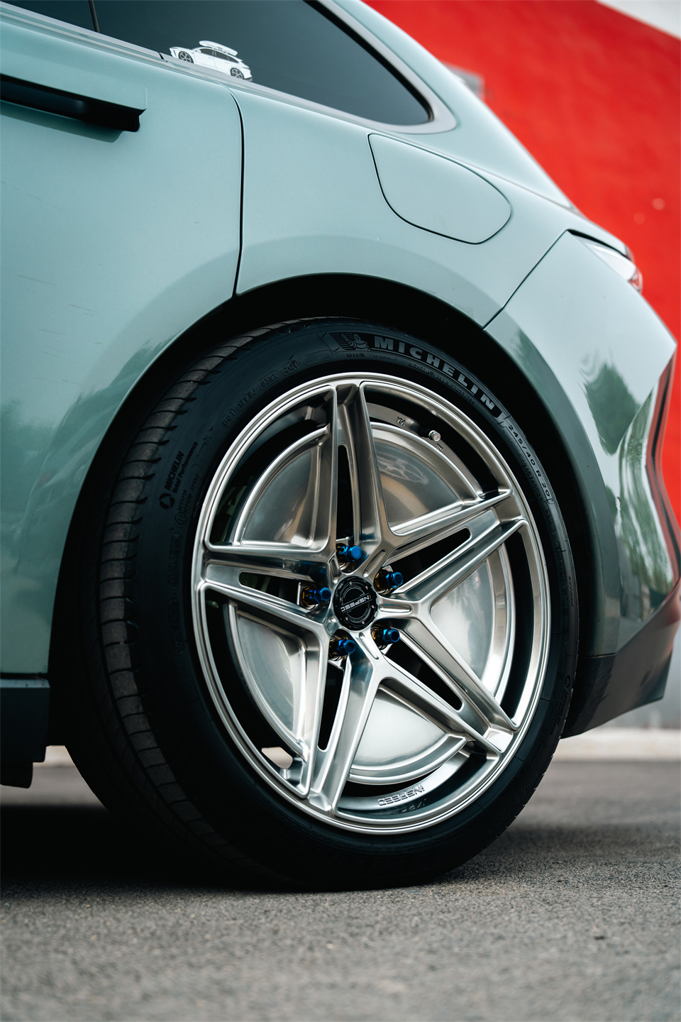 1745492199348707.jpg
